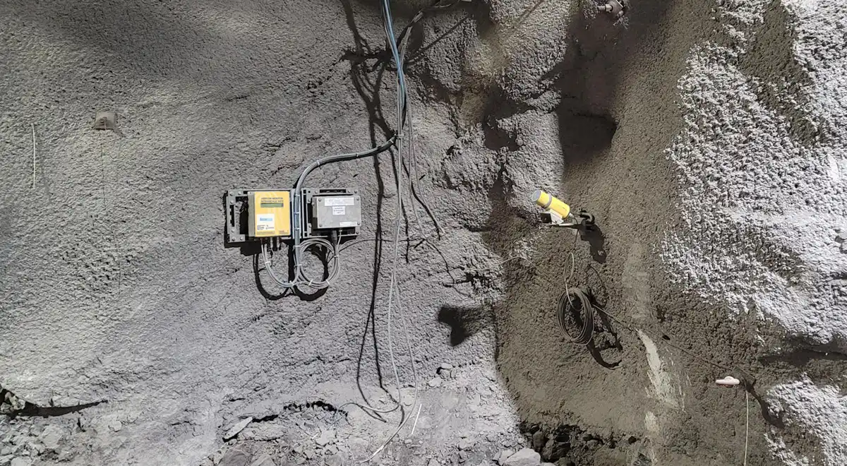 Accutron IS intrinsically Safe Airflow Monitor